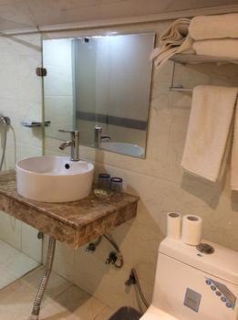Cardin Holiday Hotel Suzhou  Dış mekan fotoğraf